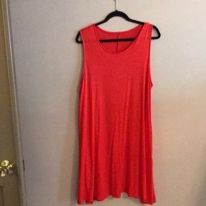Sleeveless orange tank dress.  size 18 or XXL.  Too clingy for this mama